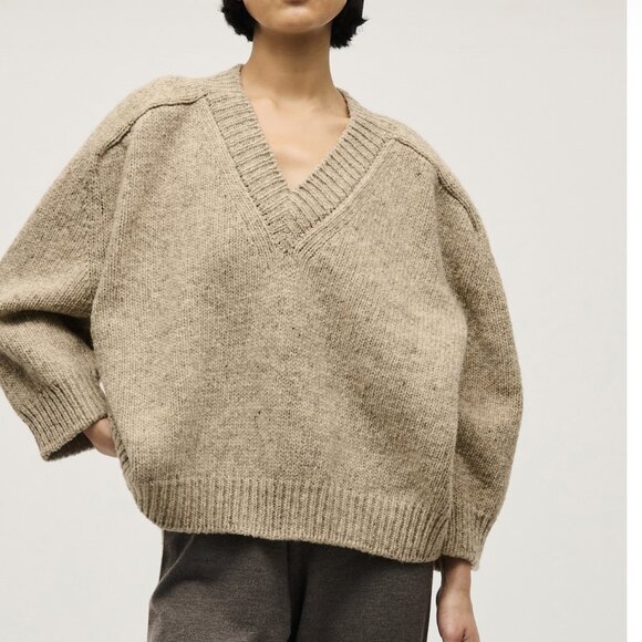 Babaá jumper no29 in mist-- like new! One size only. - Picture 1 of 3